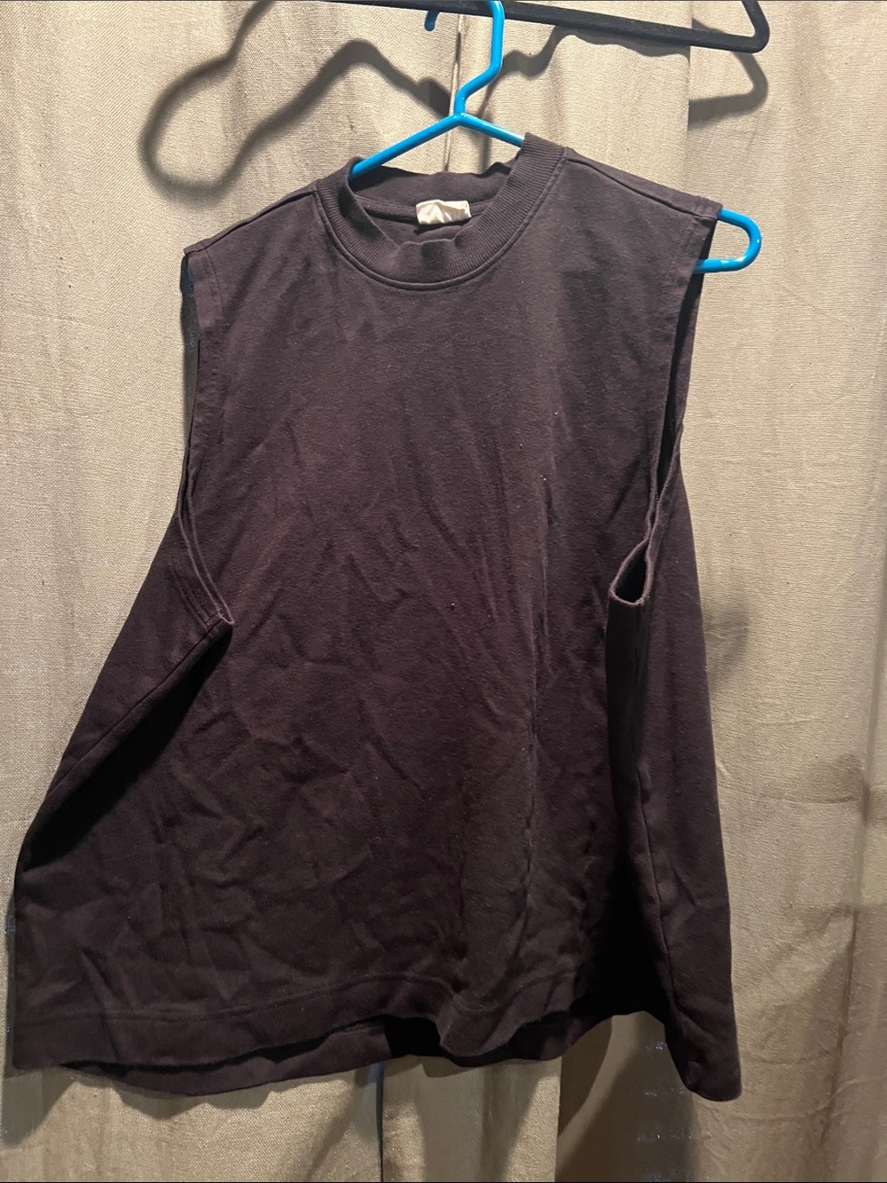Pact Black Sleeveless Crewneck Tank